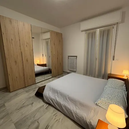 Pesaro bnb Apartamento *