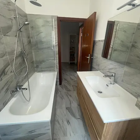 Апартаменты Pesaro Bnb *